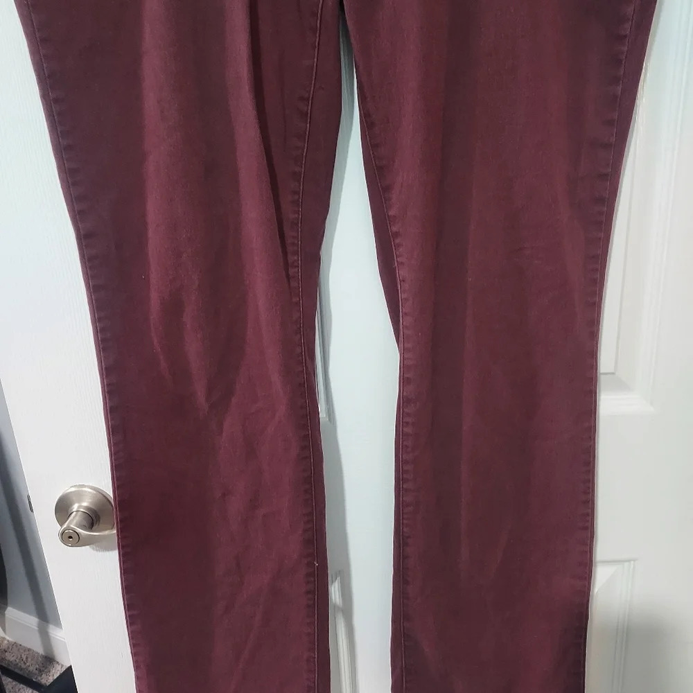 Levi's 505 Straight Burgundy Jeans in Size 16 W33/L32 - Picture 4 of 11